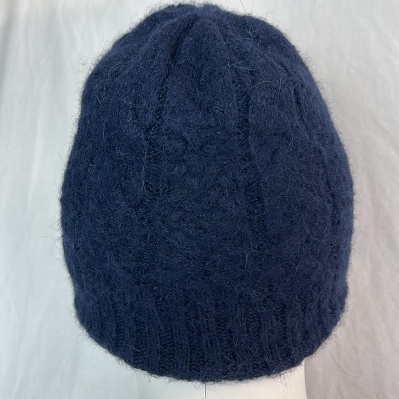 Artesanias Pelo de Oro 100% Alpaca Women’s Reversible Winter Hat - Picture 6 of 9